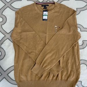 Men’s sweater